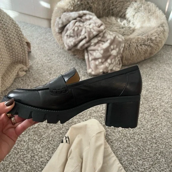 Coach Classic Black Leather Loafers - Picture 2 of 3